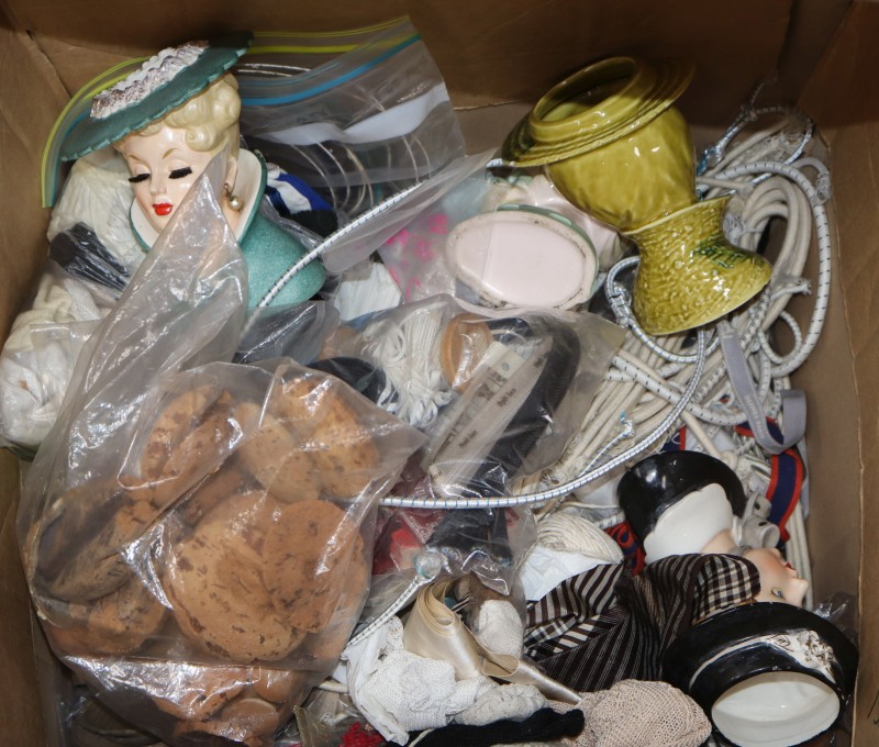 A quantity of doll parts